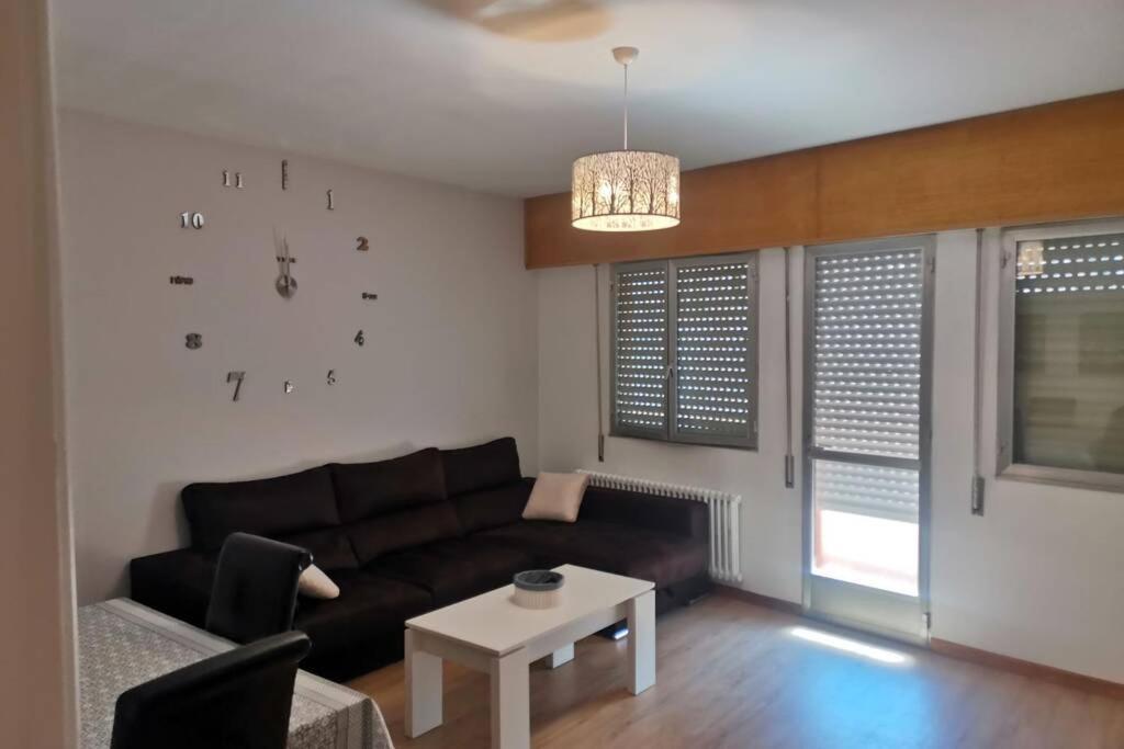 Apartamento Lalin Centro Ll Екстериор снимка
