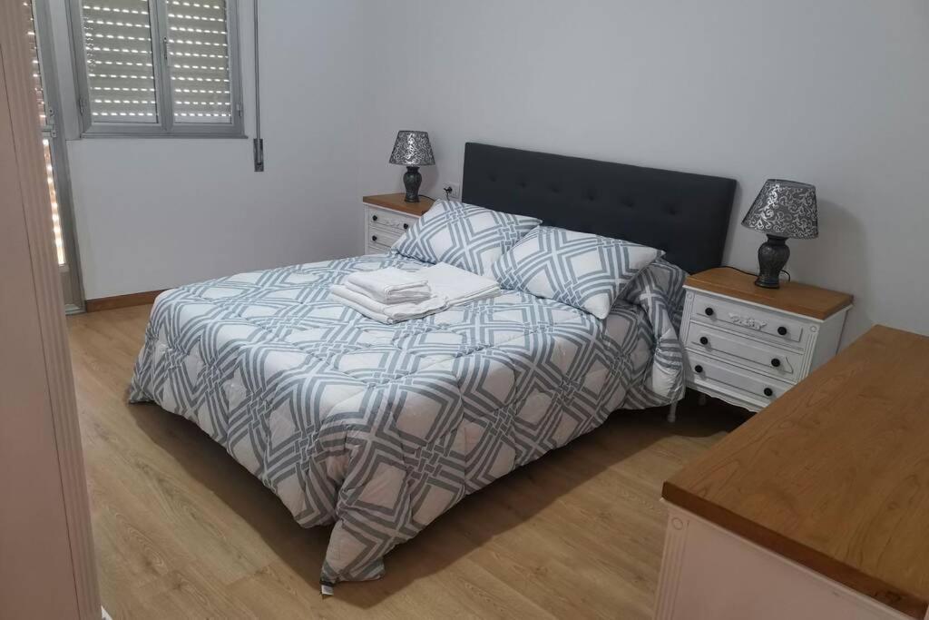 Apartamento Lalin Centro Ll Екстериор снимка