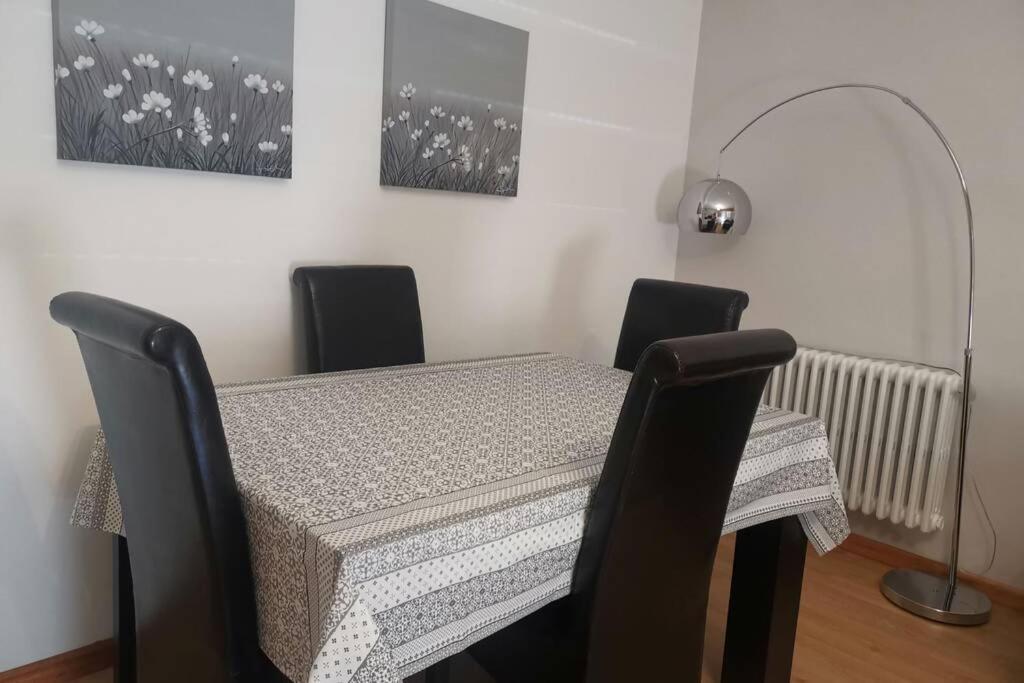 Apartamento Lalin Centro Ll Екстериор снимка